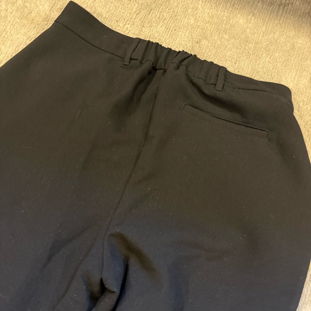 Old Navy Straight-Leg High-Waisted Trousers - Picture 4 of 6